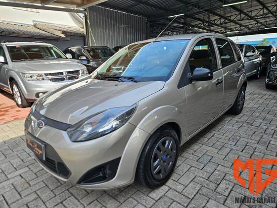 FORD FIESTA 1.6 MPI CLASS HATCH 8V FLEX 4P MANUAL FORD FIESTA 1.6 MPI CLASS HATCH 8V FLEX 4P MANUAL
